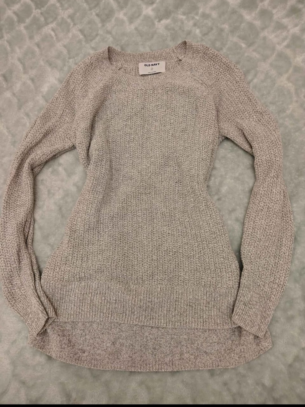 Old Navy Women's Gray Crewneck Knit Sweater
